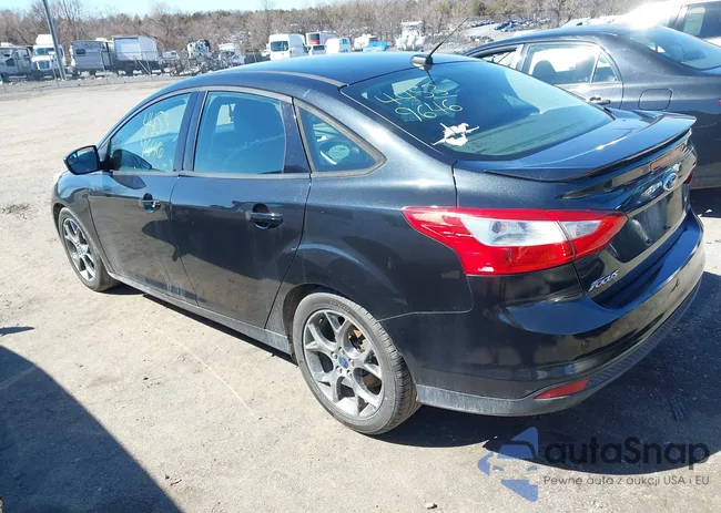 1FADP3F23EL104551: 44539646