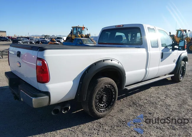 1FT7X2AT0BEC41092: 44539676