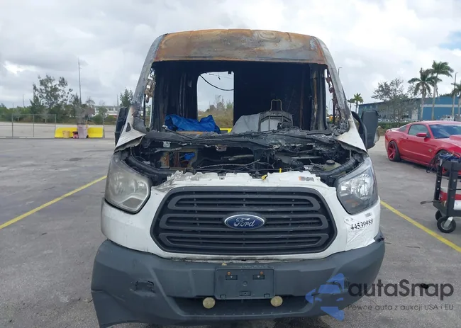 1FTYR2CG9JKB41023: 44539980