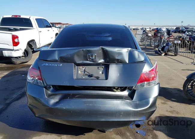 1HGCP2F30AA045944: 44539998