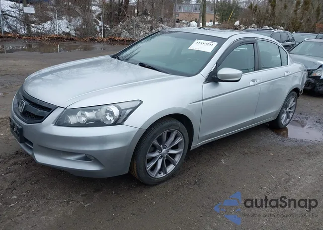 1HGCP268X8A027201: 44539304