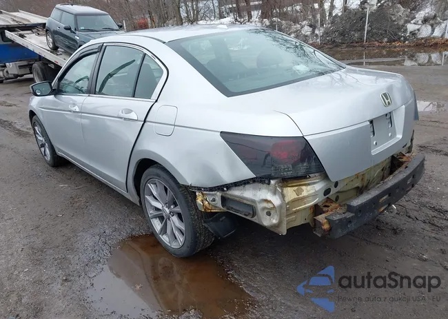 1HGCP268X8A027201: 44539304