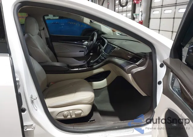 1G4ZR5SSXKU122476: 44539469