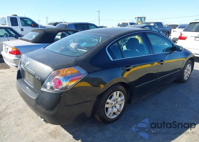 1N4AL21E29C116027: 44540680