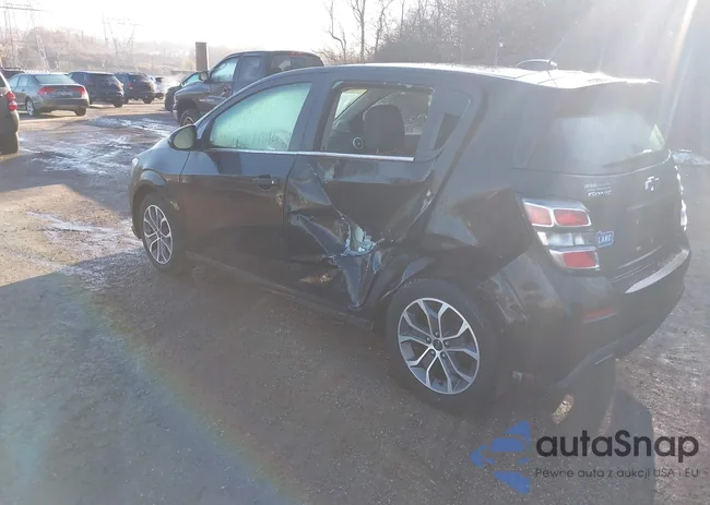 1G1JC6SG1J4131563: 44540897