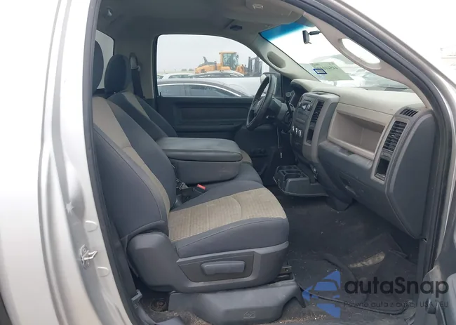 3D7JB1EK0AG101654: 44541073