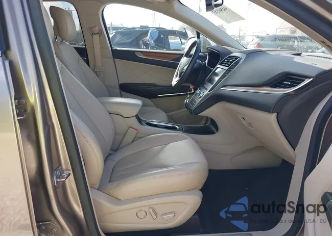 5LMCJ2C95KUL25490: 44540183