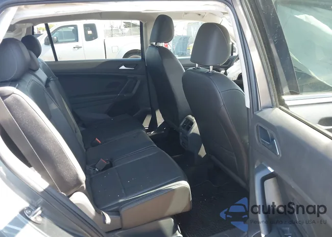 3VV3B7AX5LM014863: 44540231