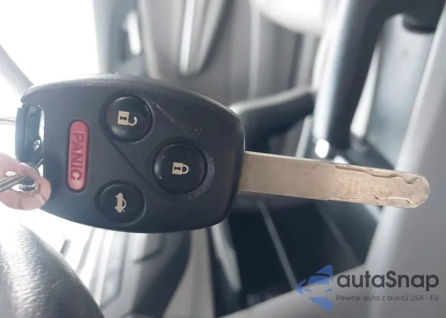 1HGCP26859A194647: 44540415