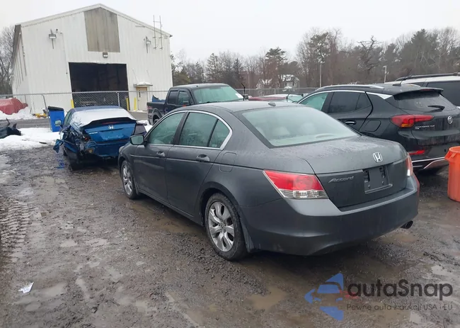 1HGCP26859A194647: 44540415