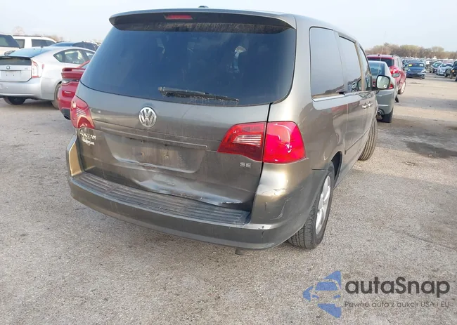 2V4RW3D18AR268219: 44541591