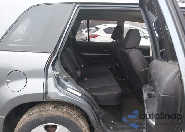 JS3TD944764101350: 44542057