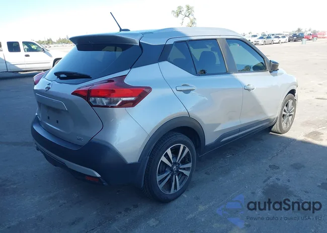 3N1CP5CU2KL533142: 44541227