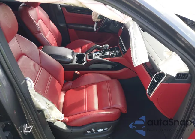 WP1AA2AY8MDA02965: 44541277