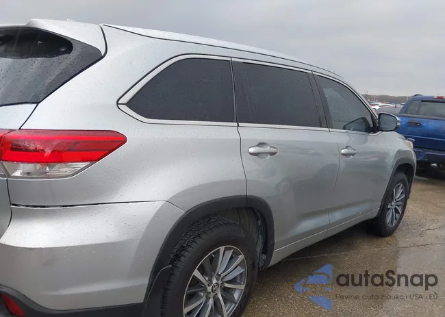 5TDKZRFH0JS548370: 44541324