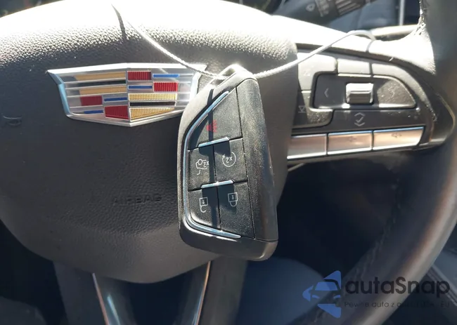 1G6DK5RK6N0125530: 44541359