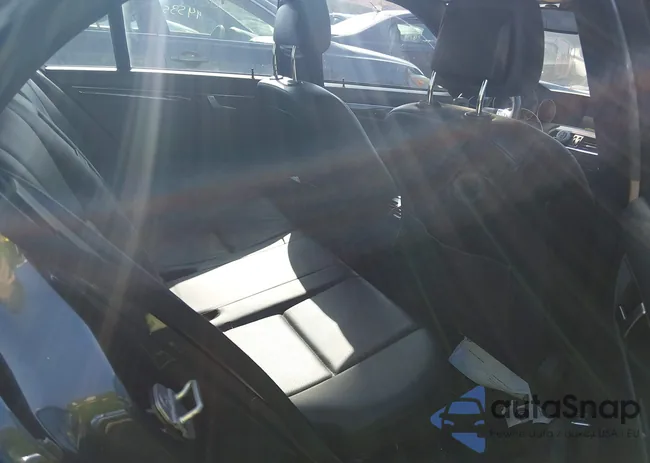 WDDGF8ABXDR270727: 44541448