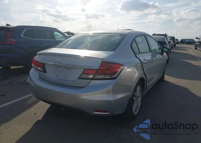 2HGFB2F58FH550099: 44541559