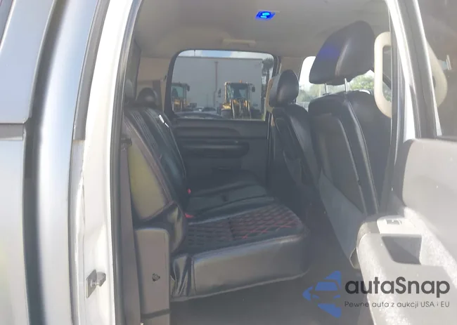 3GCEC13J78G264119: 44542578