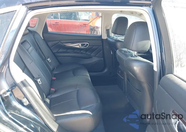 JN1BY1PR5KM725605: 44542597