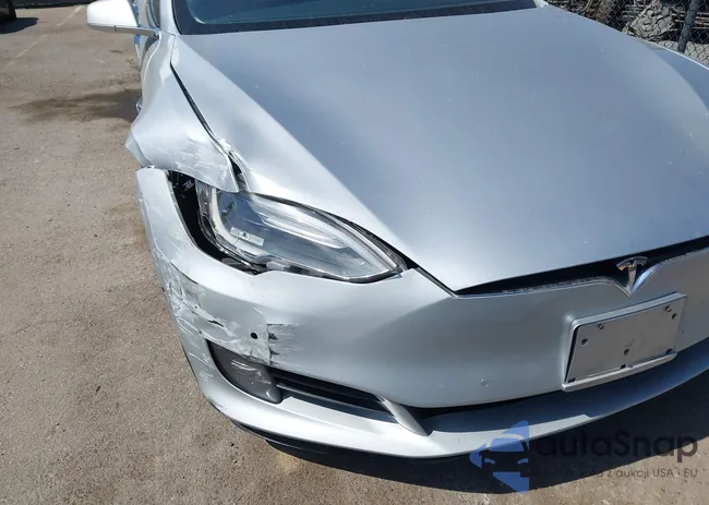 5YJSA1E23HF190895: 44542701