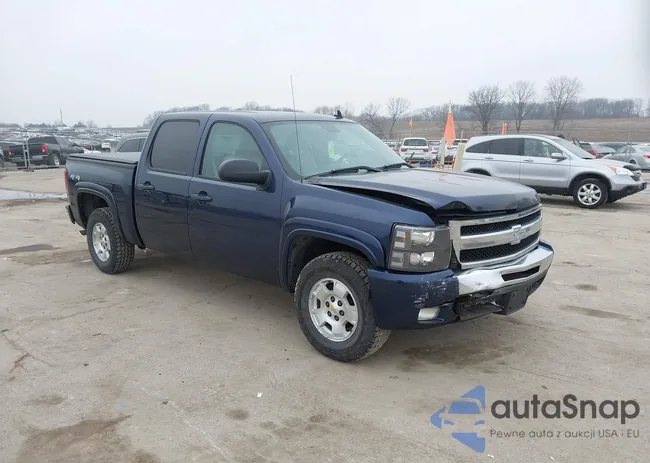 1GCPKSE32BF213765: 44542776