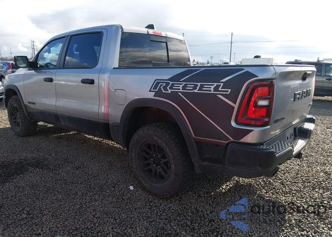 1C6SRFLP5SN576738: 44542777