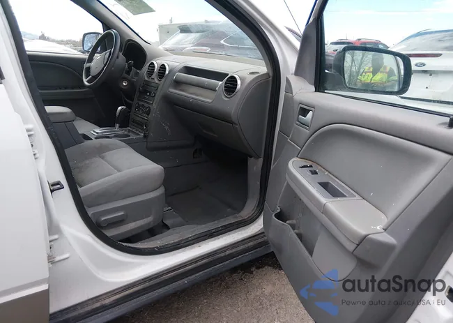 1FMZK01155GA74064: 44542784