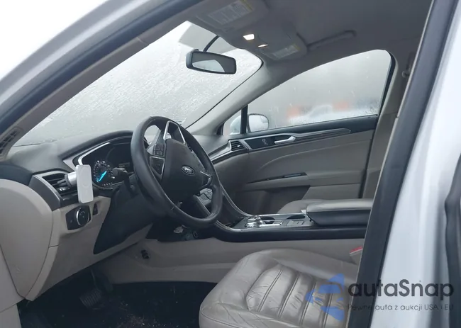 3FA6P0HD4JR192043: 44542791