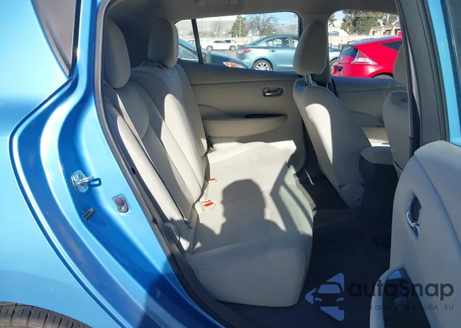 JN1AZ0CP3BT004972: 44542864