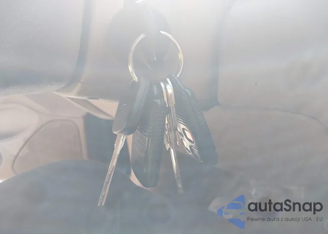 1FALP45X1VF185871: 44542977