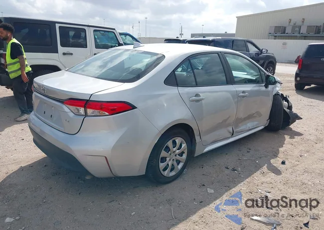 5YFB4MDE3RP143439: 44543131