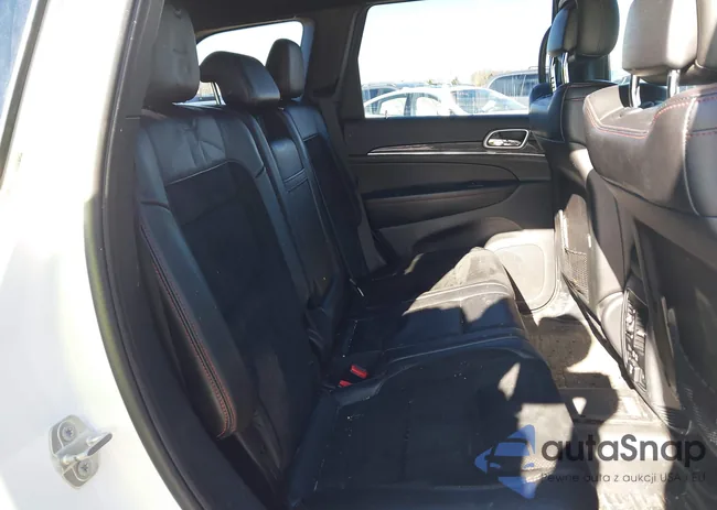 1C4RJFLG4JC272793: 44542393