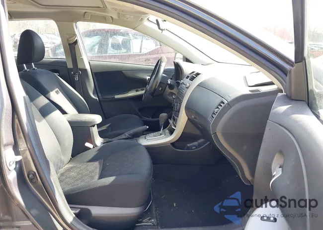 2T1BU4EE2AC249108: 44543695