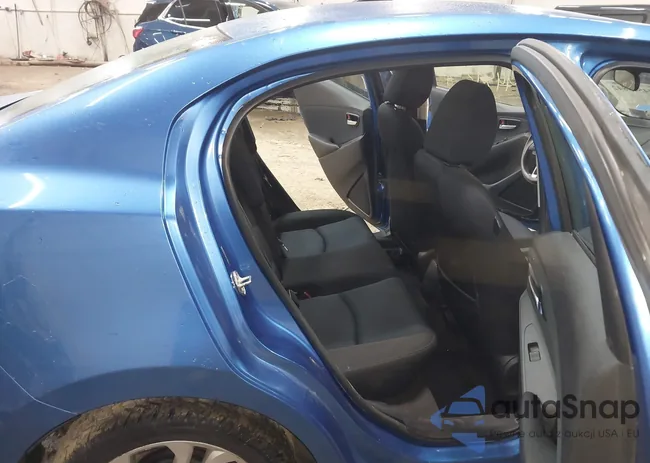 3MYDLBZV3GY128124: 44543842