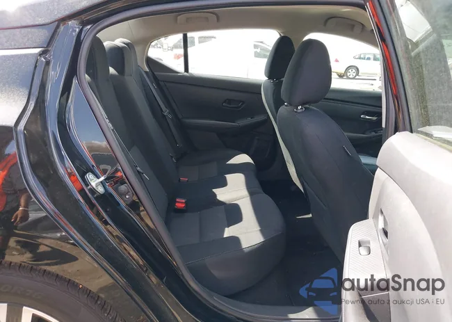 3N1AB8CV4RY221773: 44543874