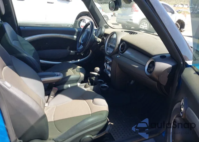 WMWMM33578TP89558: 44543918