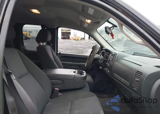 1GCSKSE32AZ104617: 44544004