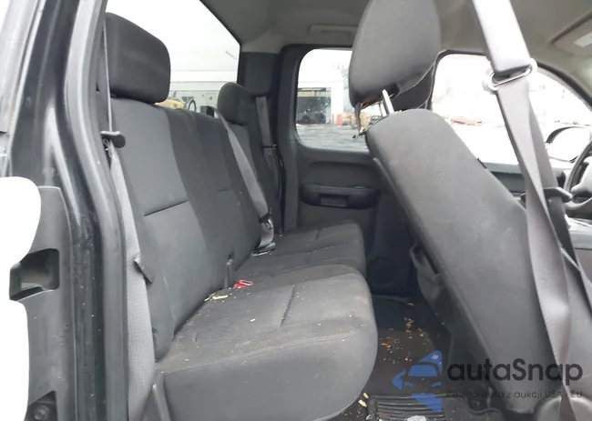 1GCSKSE32AZ104617: 44544004