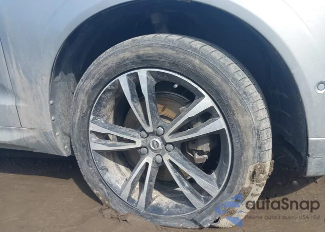 YV4102RK3J1076650: 44544057