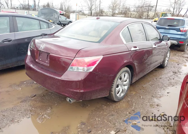 1HGCP2F80AA153542: 44544093