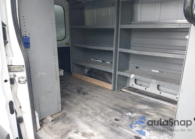 1FTYR1CM4FKA54136: 44543268