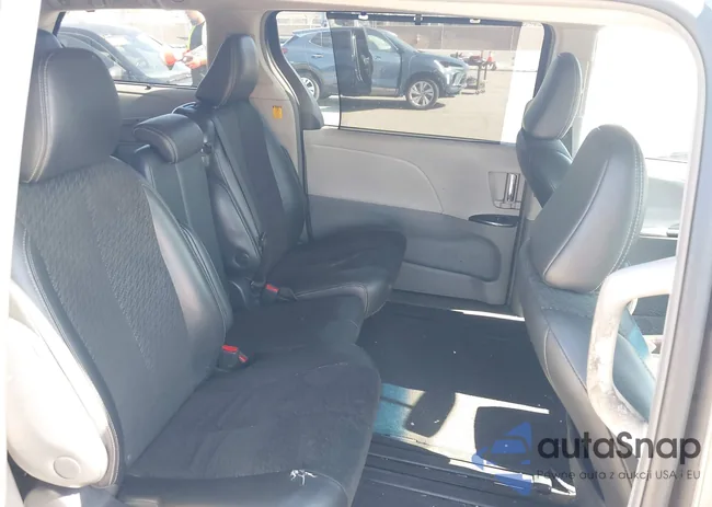 5TDXK3DC0CS233764: 44543292