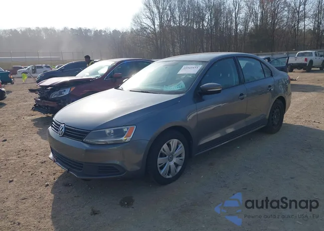 3VWD17AJ4EM360453: 44543434