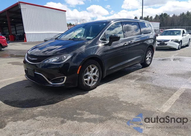 2C4RC1BG5HR816735: 44543442