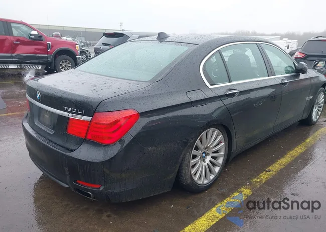 WBAKC8C5XCC436909: 44544641