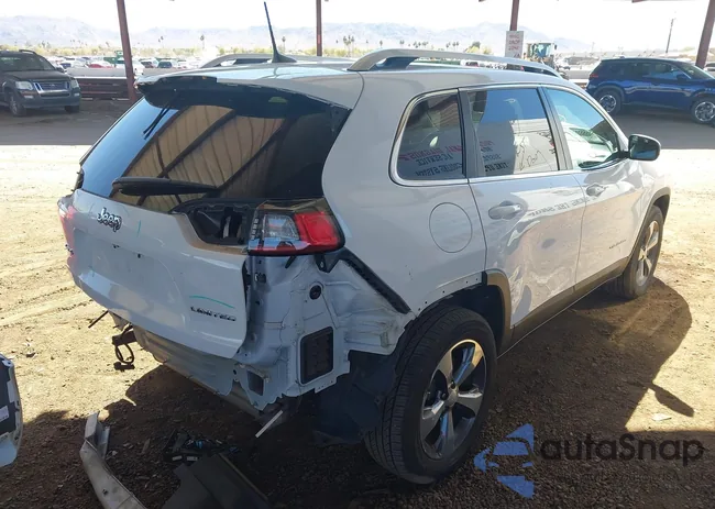 1C4PJMDX0KD136702: 44544748