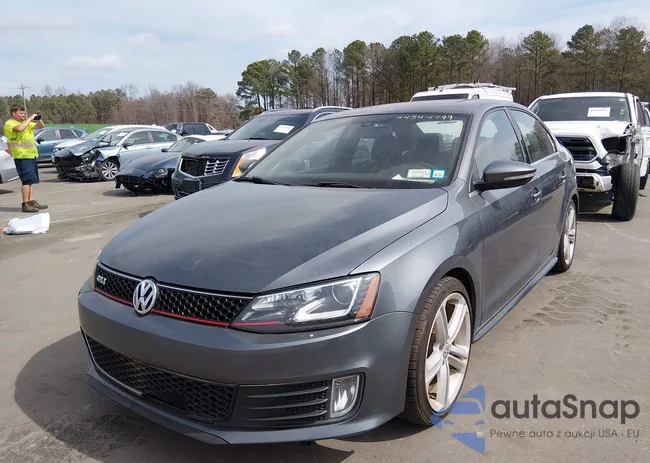 3VW4T7AJ2FM338513: 44544799