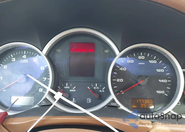 WP1AB29P99LA40193: 44545070