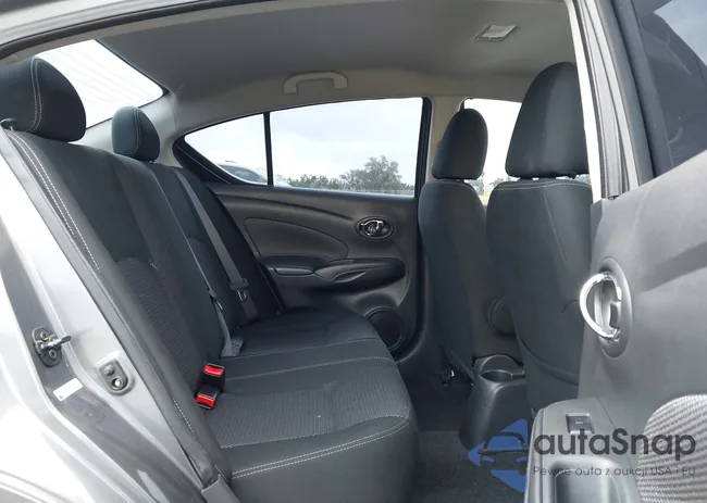 3N1CN7AP2HL889548: 44544249